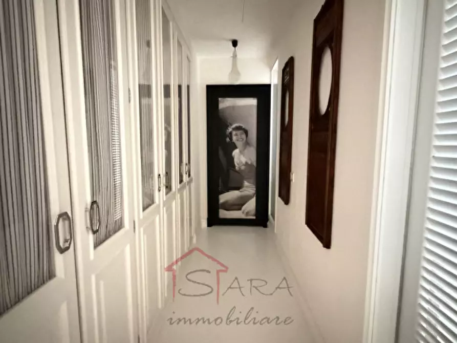 Immagine 48 di Casa indipendente in vendita  a Anacapri