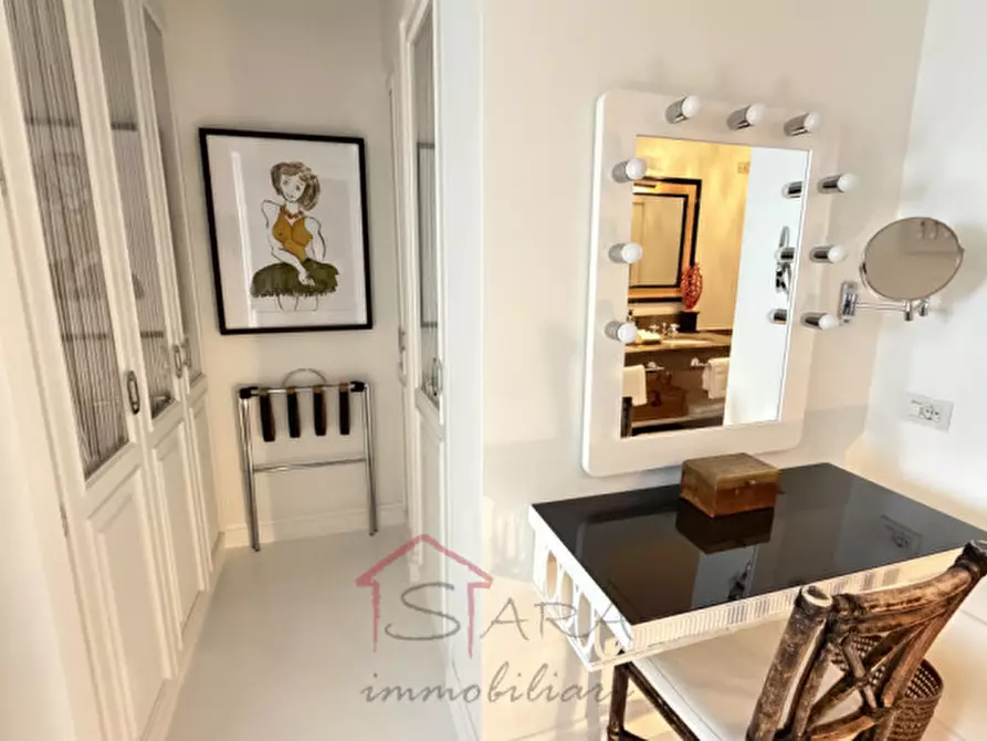 Immagine 49 di Casa indipendente in vendita  a Anacapri
