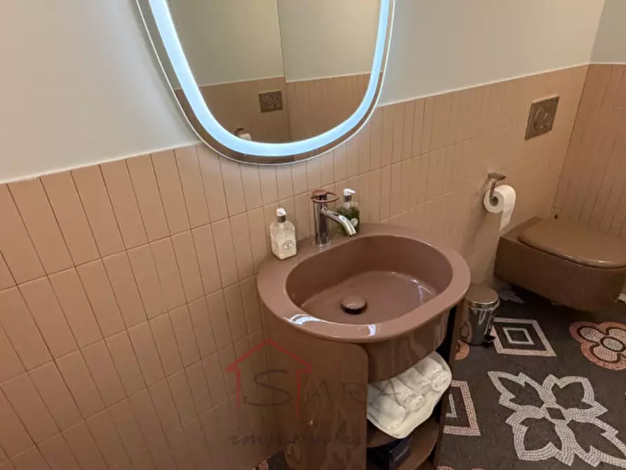Immagine 71 di Casa indipendente in vendita  a Anacapri