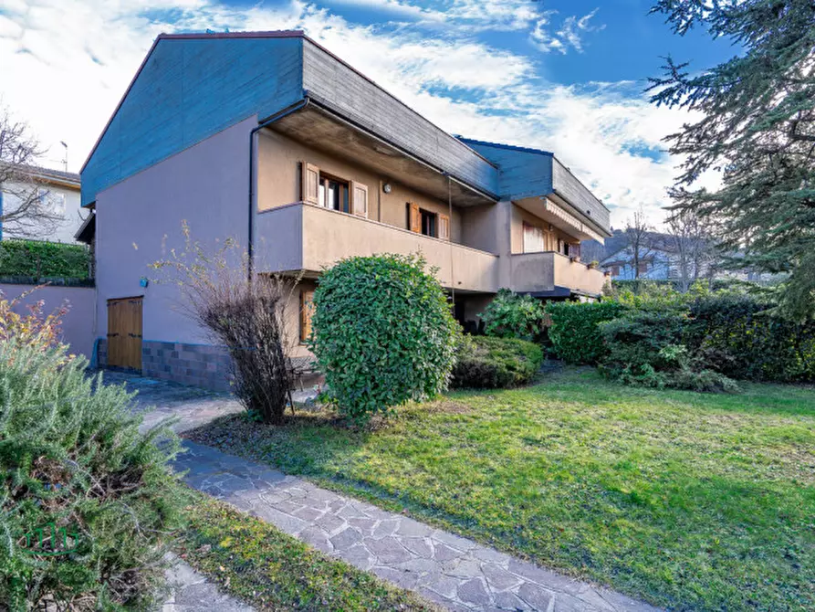 Immagine 9 di Villa in vendita  in Via Alexander Fleming a Monte San Pietro