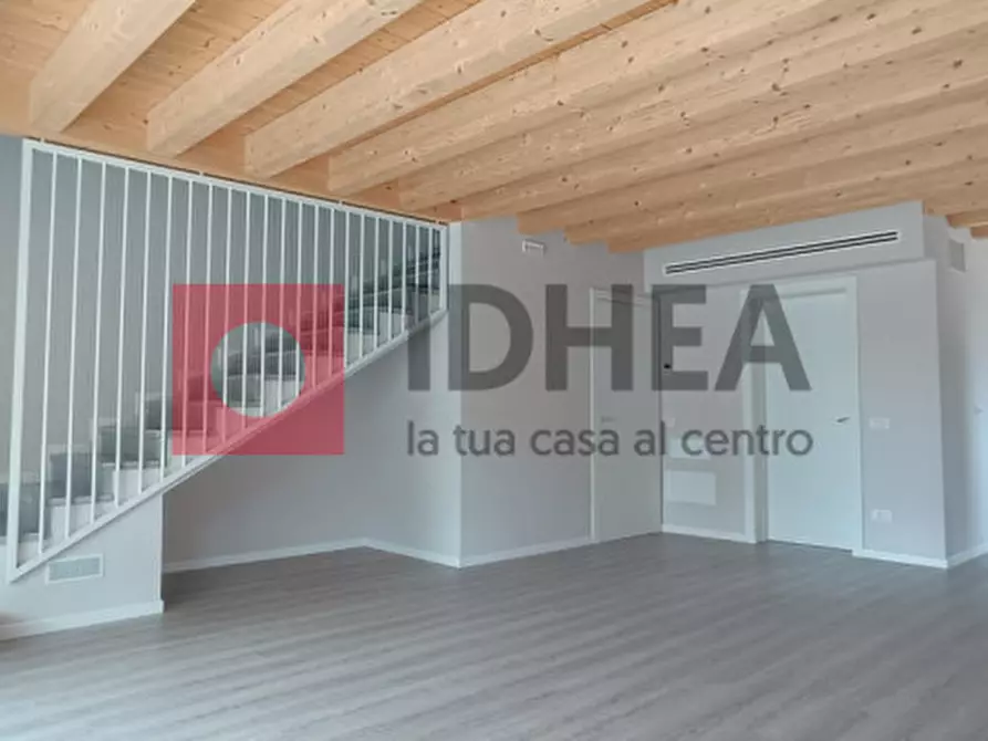 Immagine 2 di Appartamento in vendita  in lanzago a Silea