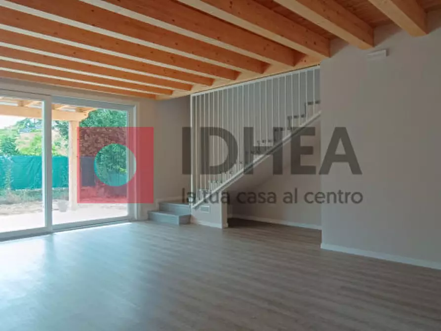 Immagine 3 di Appartamento in vendita  in lanzago a Silea