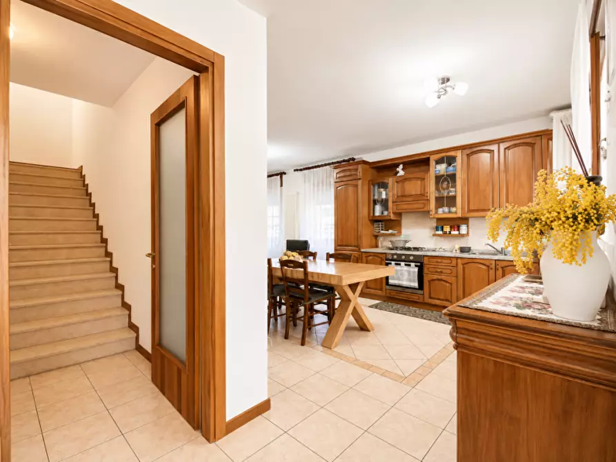 Immagine 2 di Casa indipendente in vendita  in Via Capovilla, 50 a Villaverla