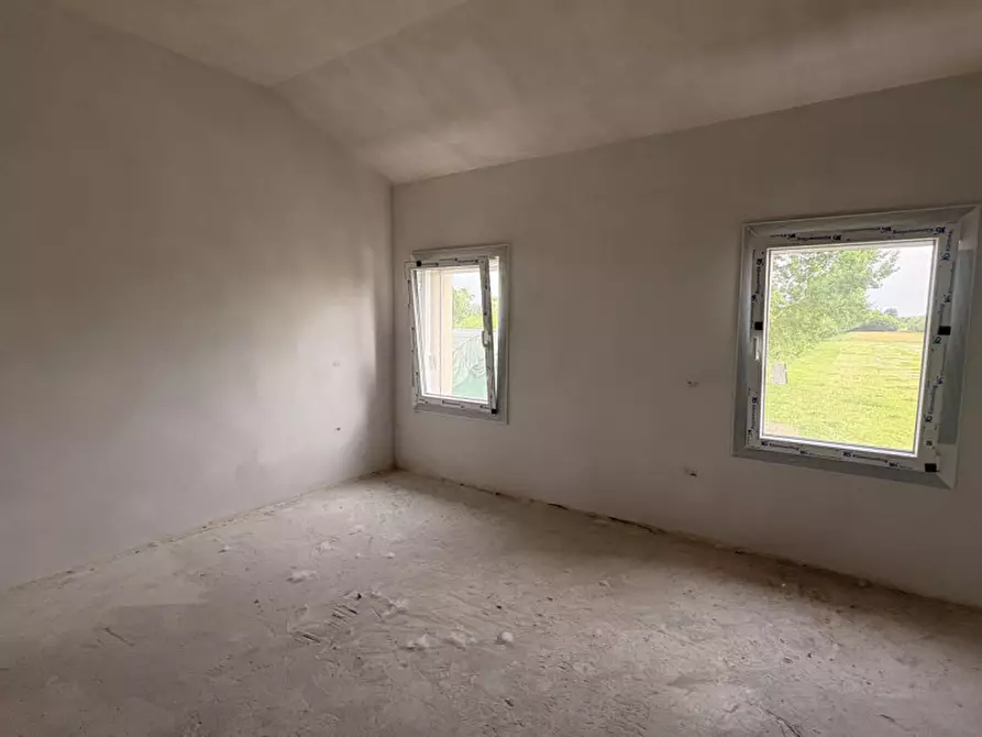 Immagine 7 di Casa trifamiliare in vendita  in Via Roma a Borgoricco