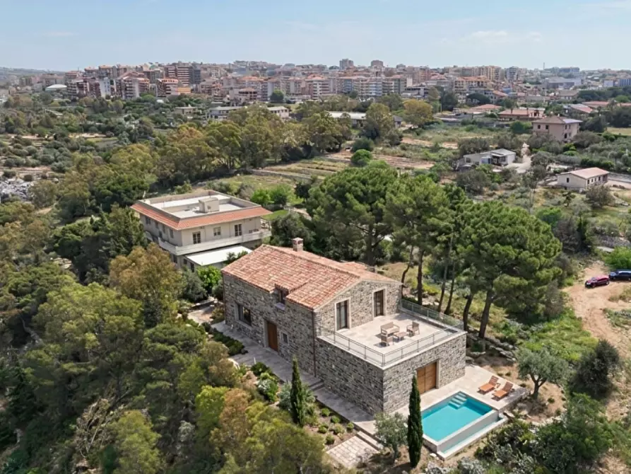 Immagine 5 di Casa indipendente in vendita  a Modica