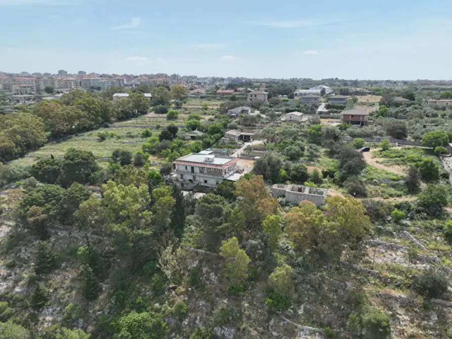 Immagine 17 di Casa indipendente in vendita  a Modica