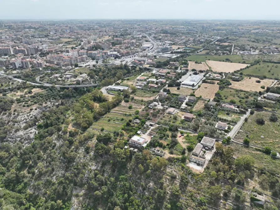 Immagine 21 di Casa indipendente in vendita  a Modica
