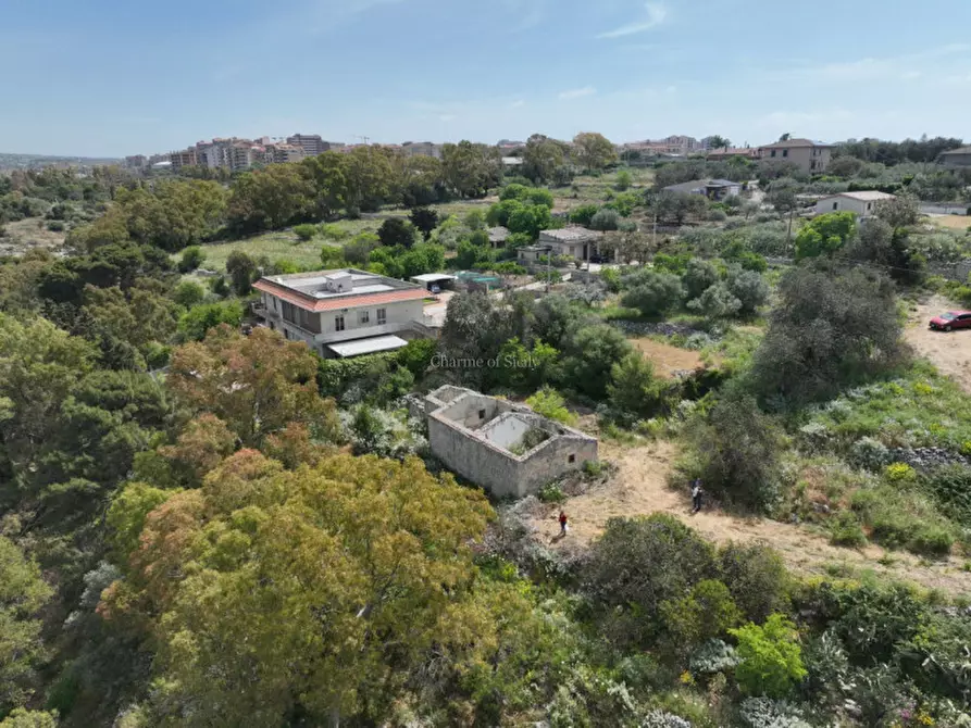 Immagine 22 di Casa indipendente in vendita  a Modica