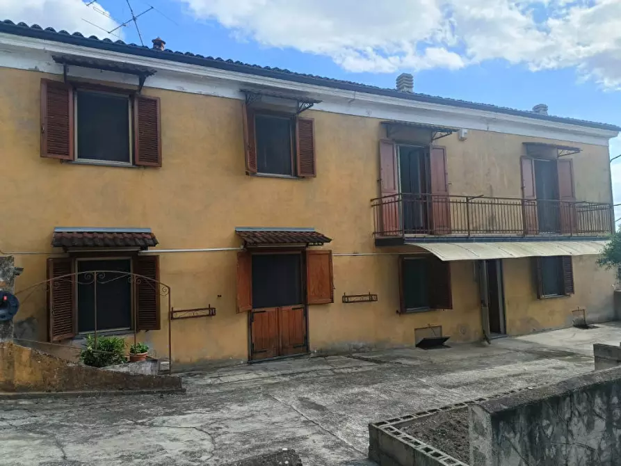 Immagine 3 di Casa indipendente in vendita  in Vicolo Borgo   4 a Camino