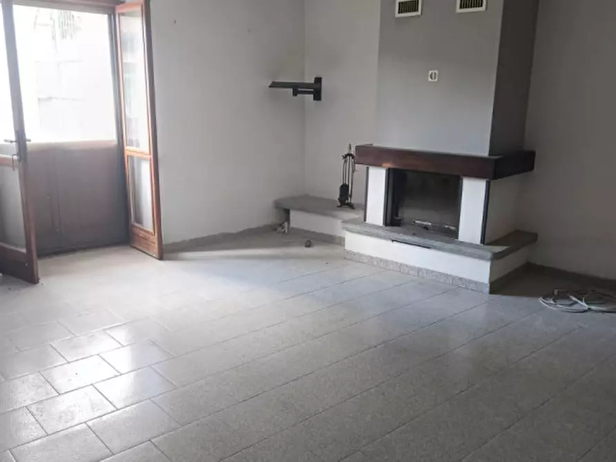 Immagine 8 di Casa indipendente in vendita  in Vicolo Borgo   4 a Camino