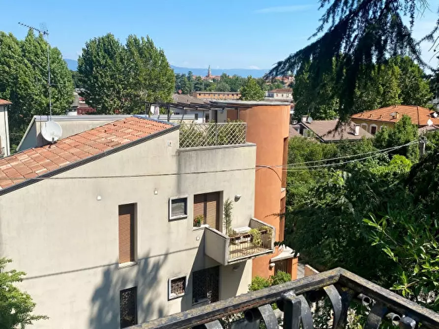 Immagine 5 di Casa indipendente in vendita  in Via Cialdini a Vicenza