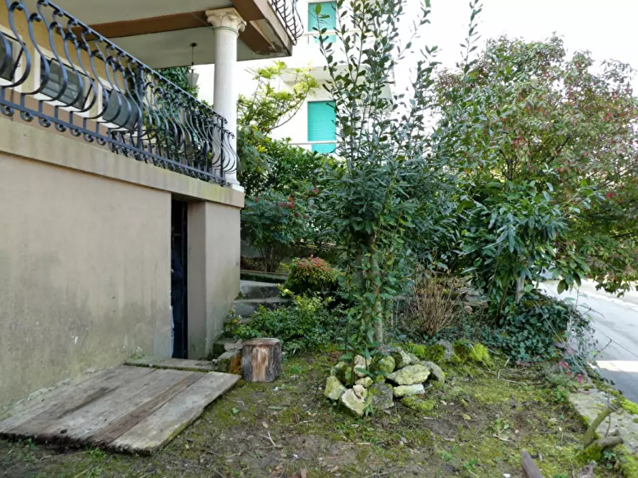 Immagine 21 di Casa indipendente in vendita  in Via Cialdini a Vicenza
