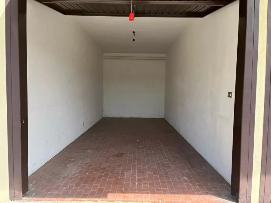 Immagine 18 di Appartamento in vendita  in viale della memoria a Veggiano