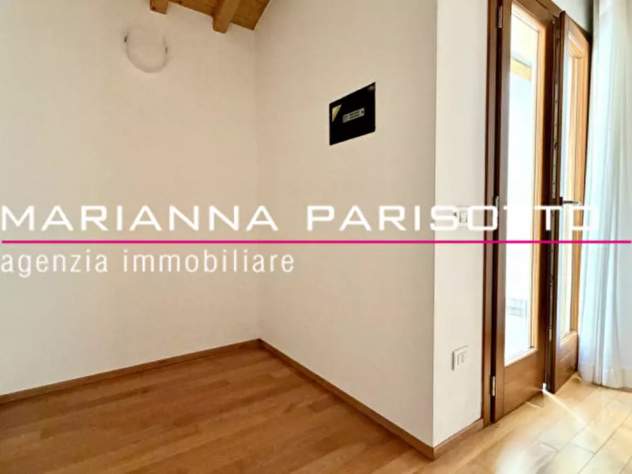 Immagine 39 di Appartamento in vendita  in Via Beata Giovanna, 59 a Bassano Del Grappa