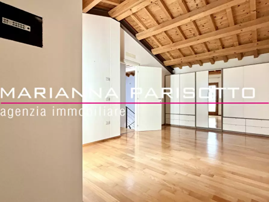 Immagine 40 di Appartamento in vendita  in Via Beata Giovanna, 59 a Bassano Del Grappa