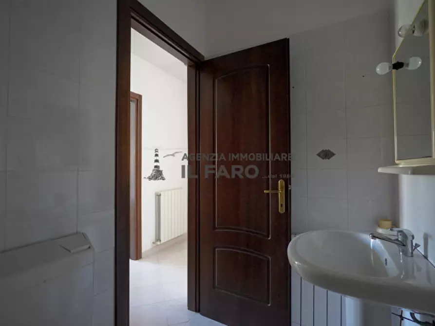 Immagine 13 di Appartamento in vendita  in Via Filippo Turati a La Maddalena