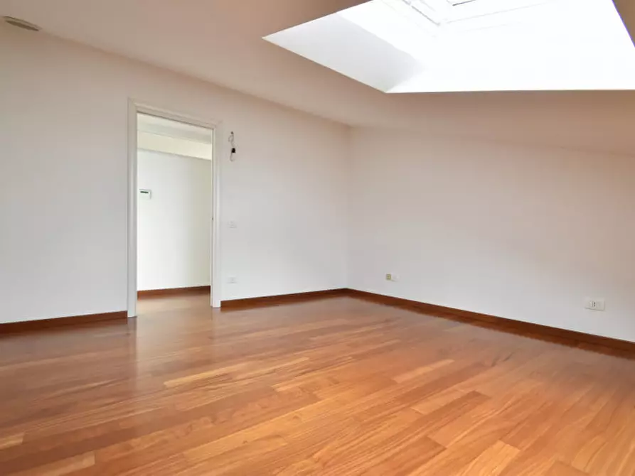 Immagine 33 di Casa bifamiliare in vendita  in Località Ca' di Mezzo 159 a Bussolengo