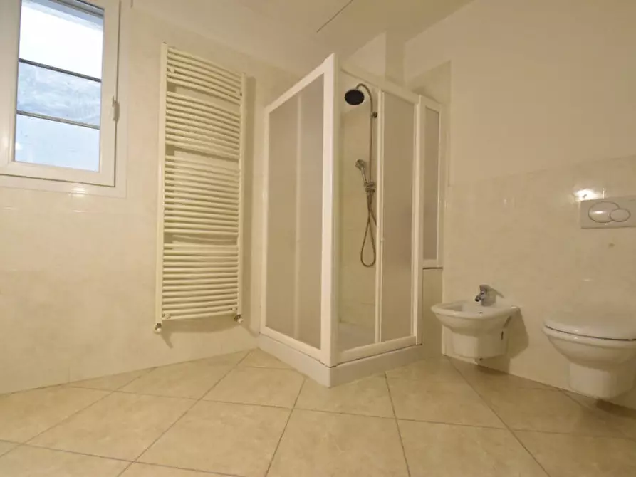 Immagine 38 di Casa bifamiliare in vendita  in Località Ca' di Mezzo 159 a Bussolengo