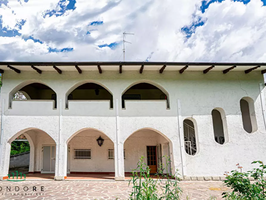 Immagine 3 di Villa in vendita  in VIA DI VITTORIO a Monte San Pietro