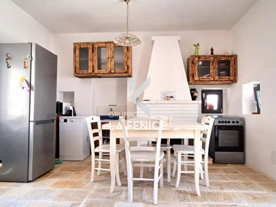 Immagine 42 di Rustico / casale in vendita  in C.da chiafele a Locorotondo