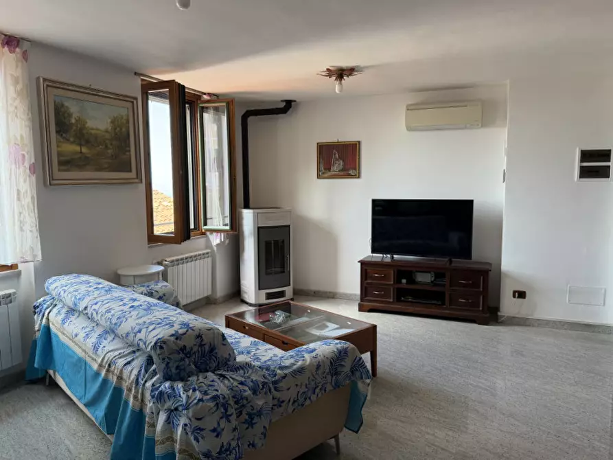 Immagine 10 di Villa in vendita  in Via Giuseppe Bernardino Bison 6 a Trieste