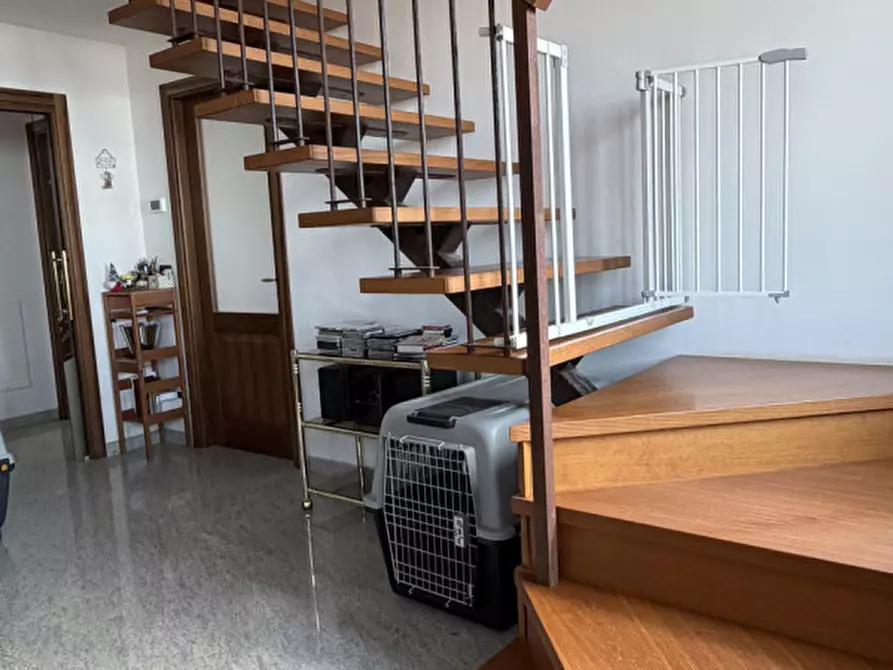 Immagine 15 di Villa in vendita  in Via Giuseppe Bernardino Bison 6 a Trieste