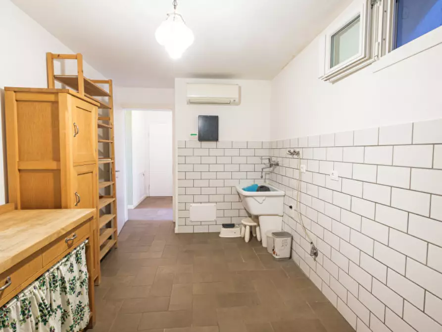 Immagine 36 di Casa bifamiliare in vendita  in VIA BOGONI a Cesena