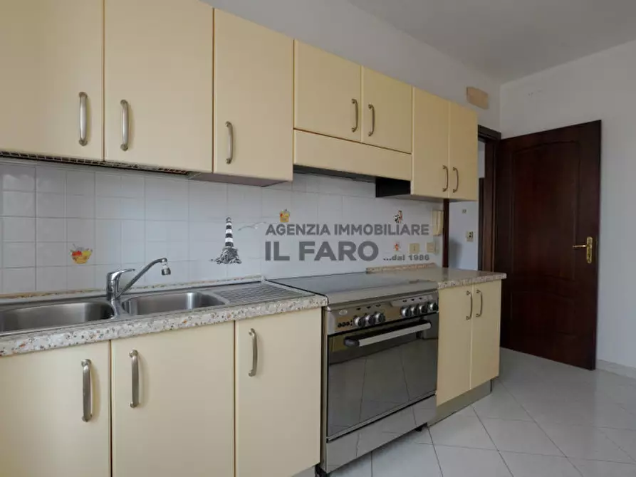 Immagine 10 di Appartamento in vendita  in Via Filippo Turati a La Maddalena