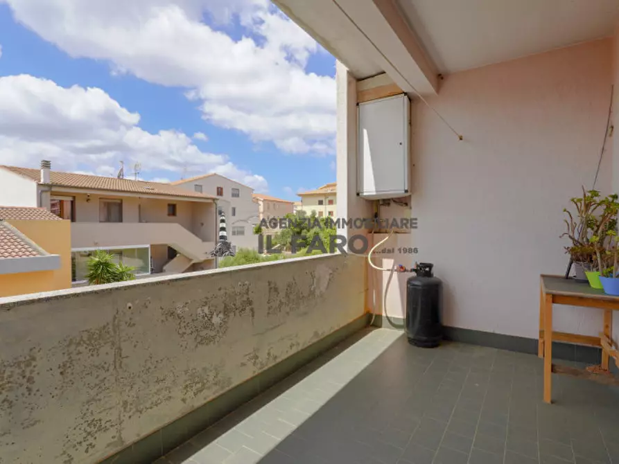 Immagine 26 di Appartamento in vendita  in Via Filippo Turati a La Maddalena