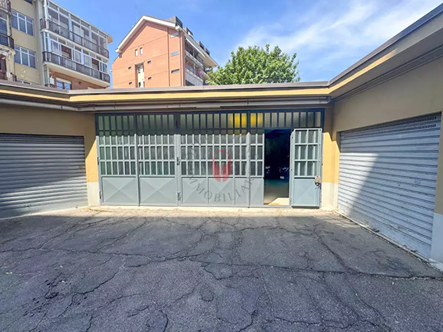 Immagine 8 di Garage in vendita  in Corso Siracusa 182 a Torino