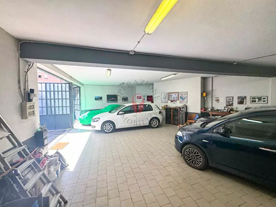 Immagine 11 di Garage in vendita  in Corso Siracusa 182 a Torino