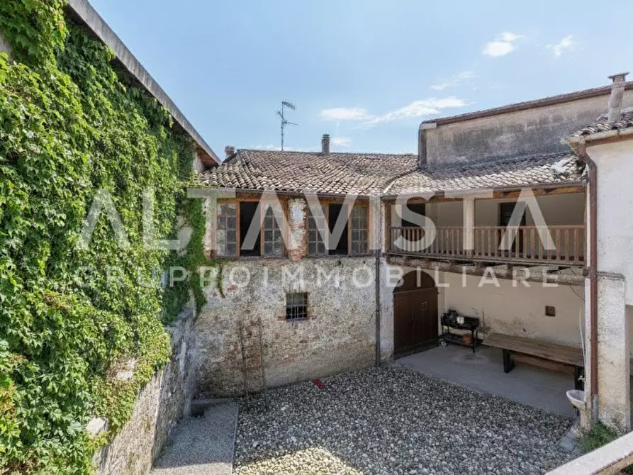 Immagine 1 di Rustico / casale in vendita  in Via Santine a Calvagese Della Riviera