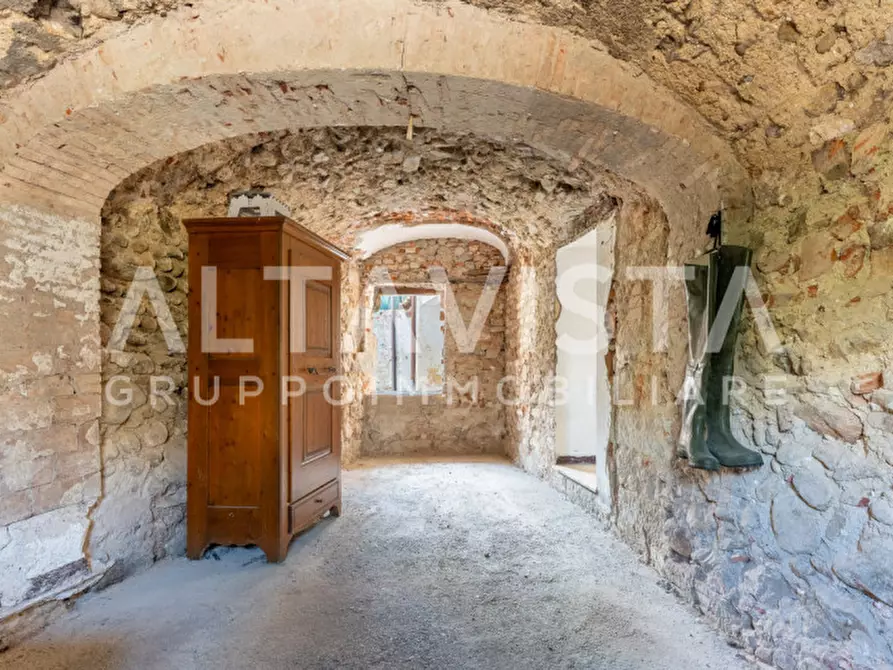 Immagine 10 di Rustico / casale in vendita  in Via Santine a Calvagese Della Riviera