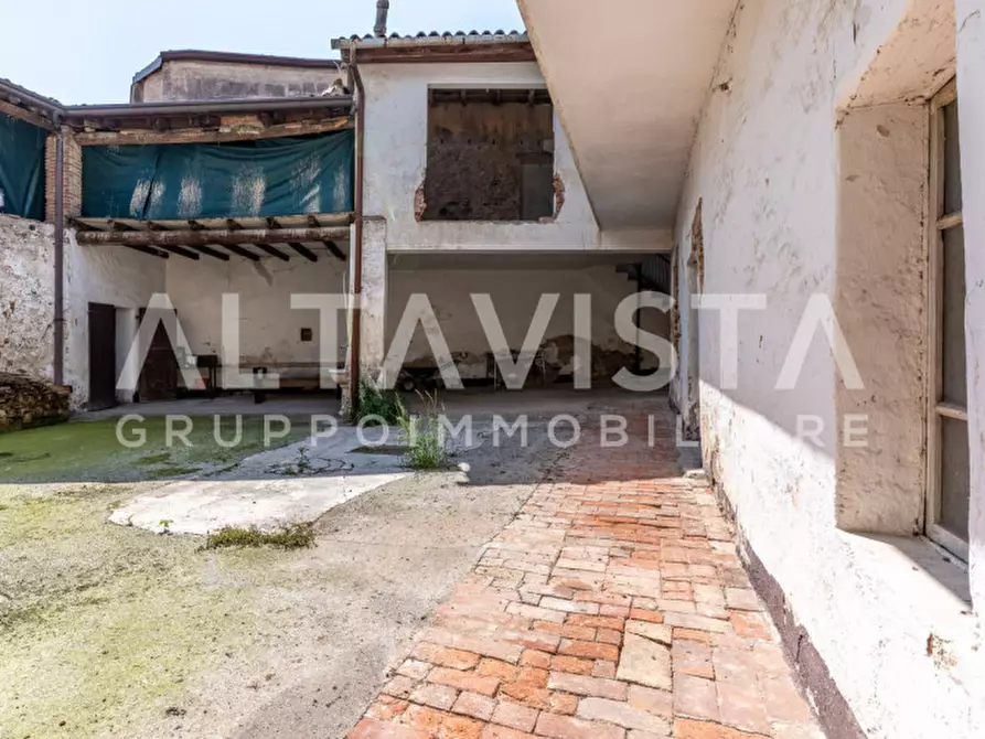 Immagine 17 di Rustico / casale in vendita  in Via Santine a Calvagese Della Riviera