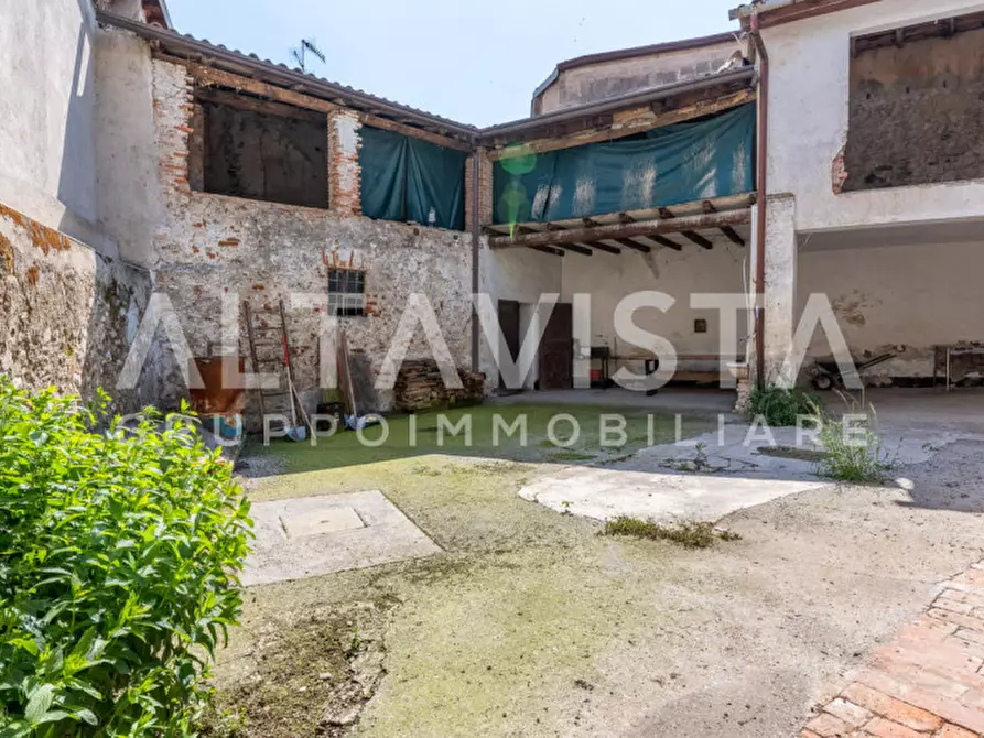 Immagine 18 di Rustico / casale in vendita  in Via Santine a Calvagese Della Riviera