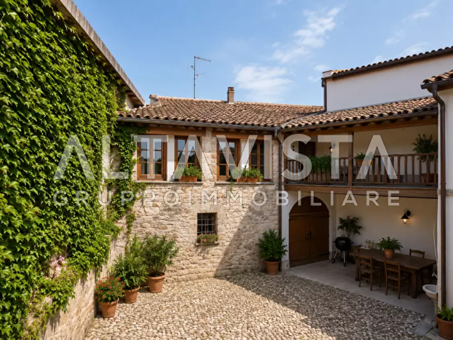 Immagine 35 di Rustico / casale in vendita  in Via Santine a Calvagese Della Riviera