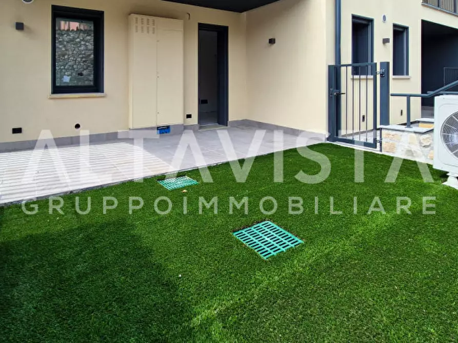 Immagine 3 di Appartamento in vendita  in Via Cesare Battisti a Polpenazze Del Garda