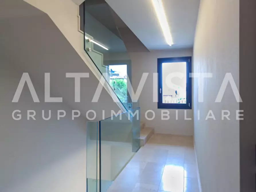Immagine 17 di Appartamento in vendita  in Via Cesare Battisti a Polpenazze Del Garda