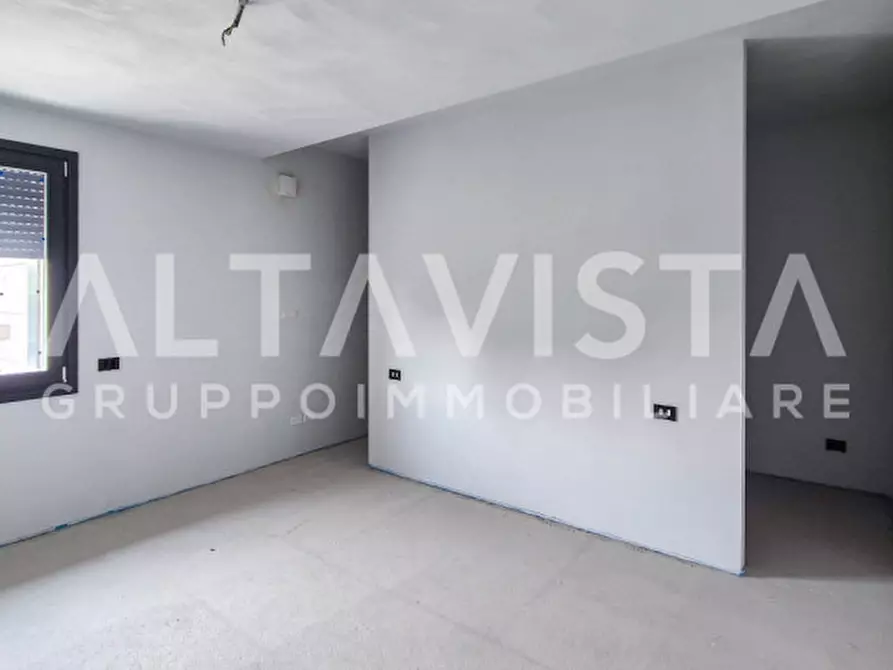 Immagine 6 di Appartamento in vendita  in Via Cesare Battisti a Polpenazze Del Garda