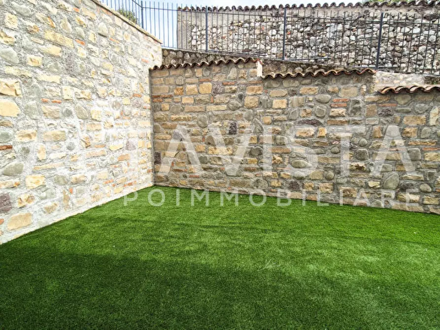 Immagine 11 di Appartamento in vendita  in Via Cesare Battisti a Polpenazze Del Garda