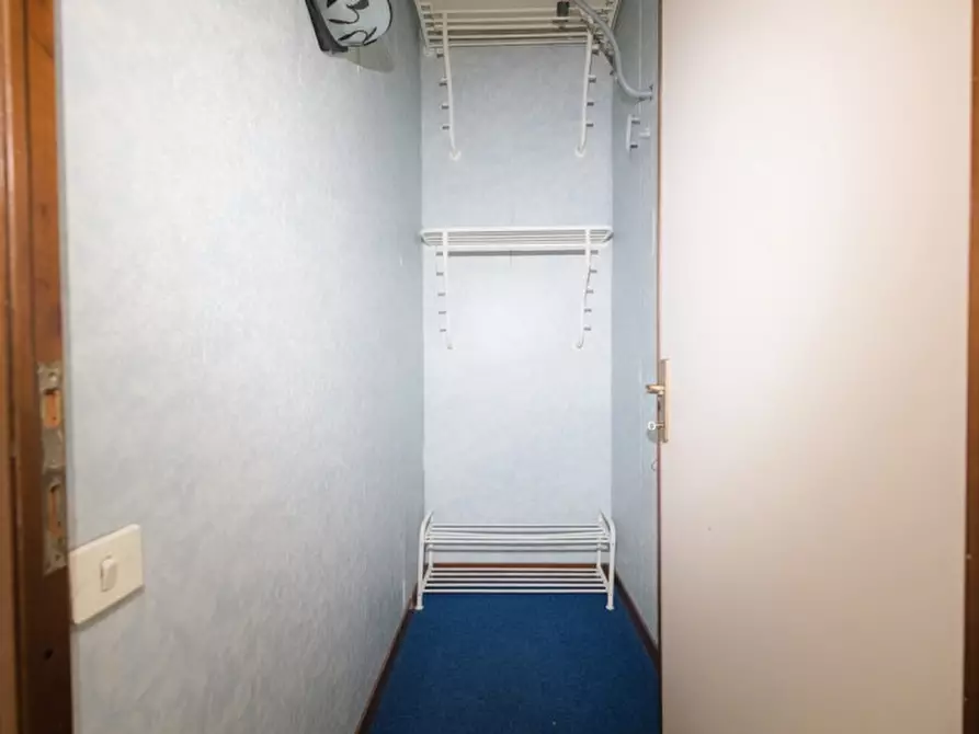 Immagine 13 di Appartamento in vendita  in Via Ernesto Basile 68 a Roma