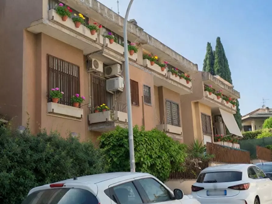 Immagine 18 di Appartamento in vendita  in Via Ernesto Basile 68 a Roma