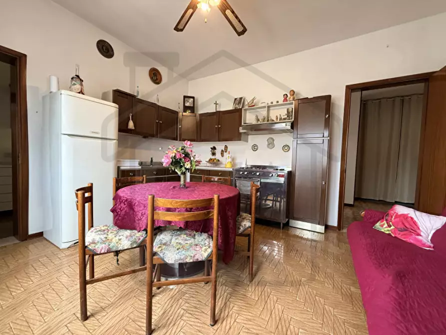 Immagine 3 di Casa trifamiliare in vendita  in Via Po,23 a Montegrotto Terme