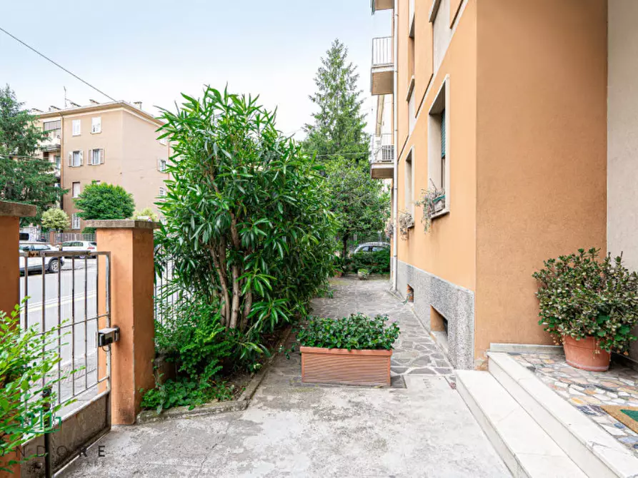 Immagine 6 di Appartamento in vendita  in Via Giuseppe Dagnini a Bologna