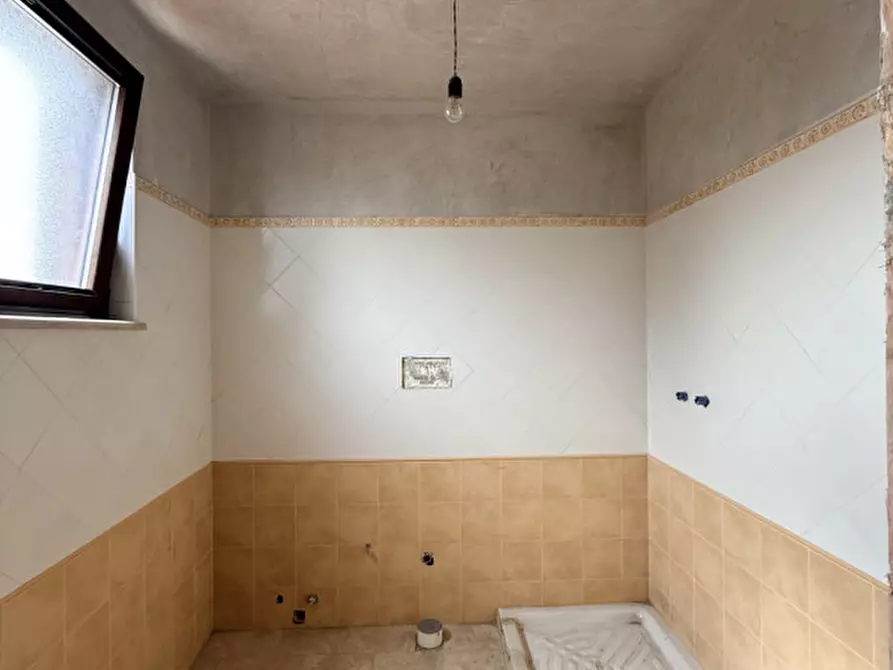 Immagine 22 di Appartamento in vendita  in VIA RAFFAELE COLOSI a Milazzo