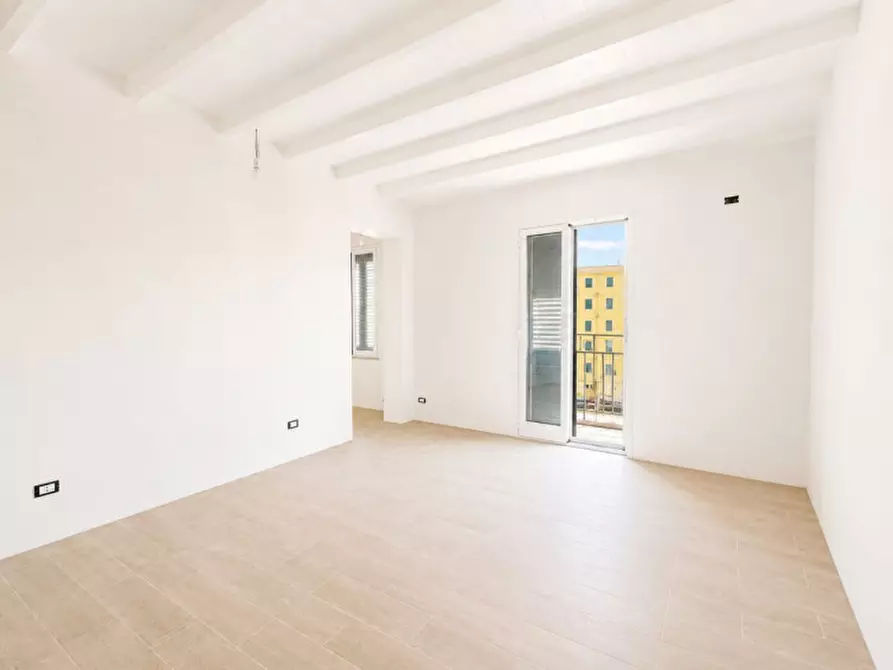 Immagine 1 di Appartamento in vendita  in via luigi eredia a Palermo