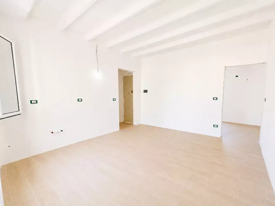 Immagine 10 di Appartamento in vendita  in via luigi eredia a Palermo