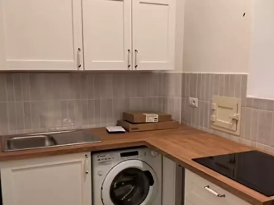 Immagine 5 di Appartamento in affitto  in Salita Ritiro della Purità 45 a Napoli