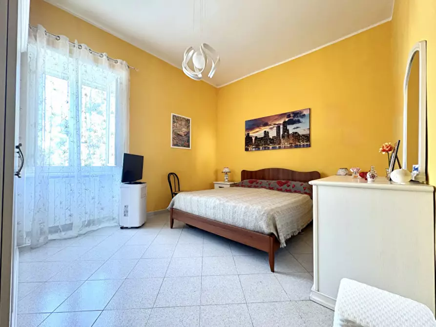 Immagine 10 di Appartamento in vendita  in via Basento 24 a Lecce