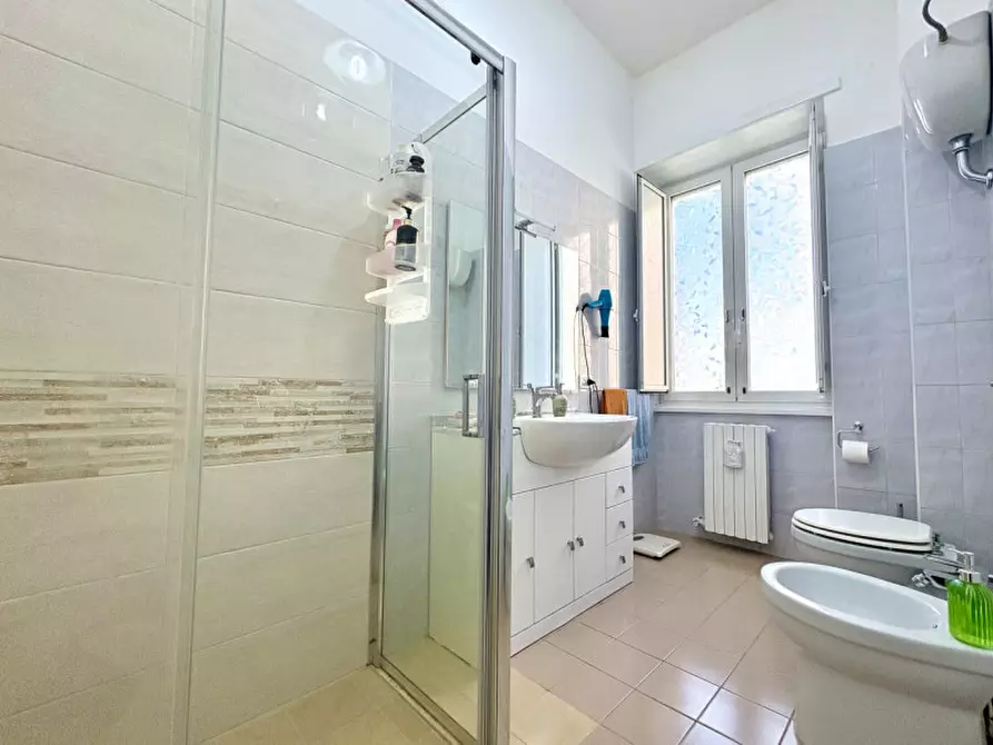 Immagine 11 di Appartamento in vendita  in via Basento 24 a Lecce
